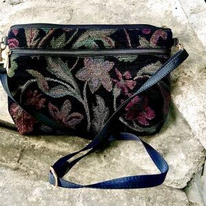 Danny K Women's Crossbody Handbag Multicolor Floral Tapestry Shoulder Bag Boho